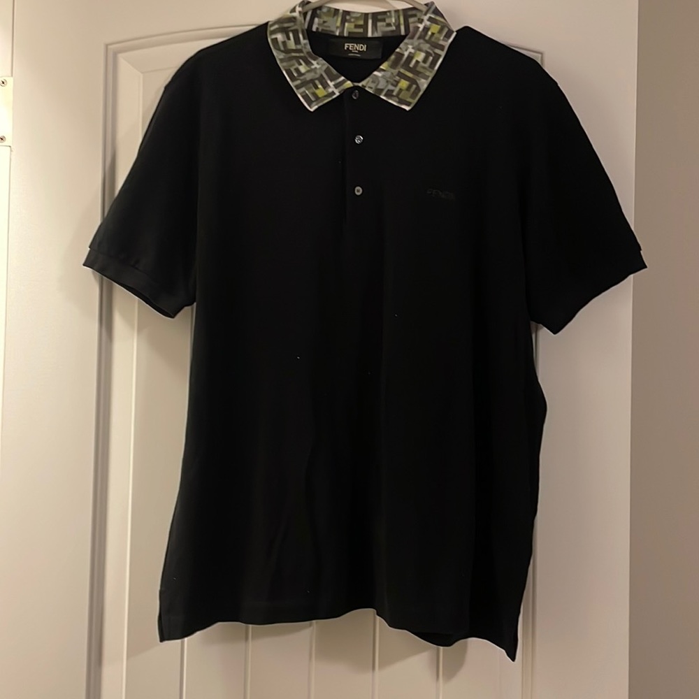 Black XXL Fendi Polo shirt with collar details